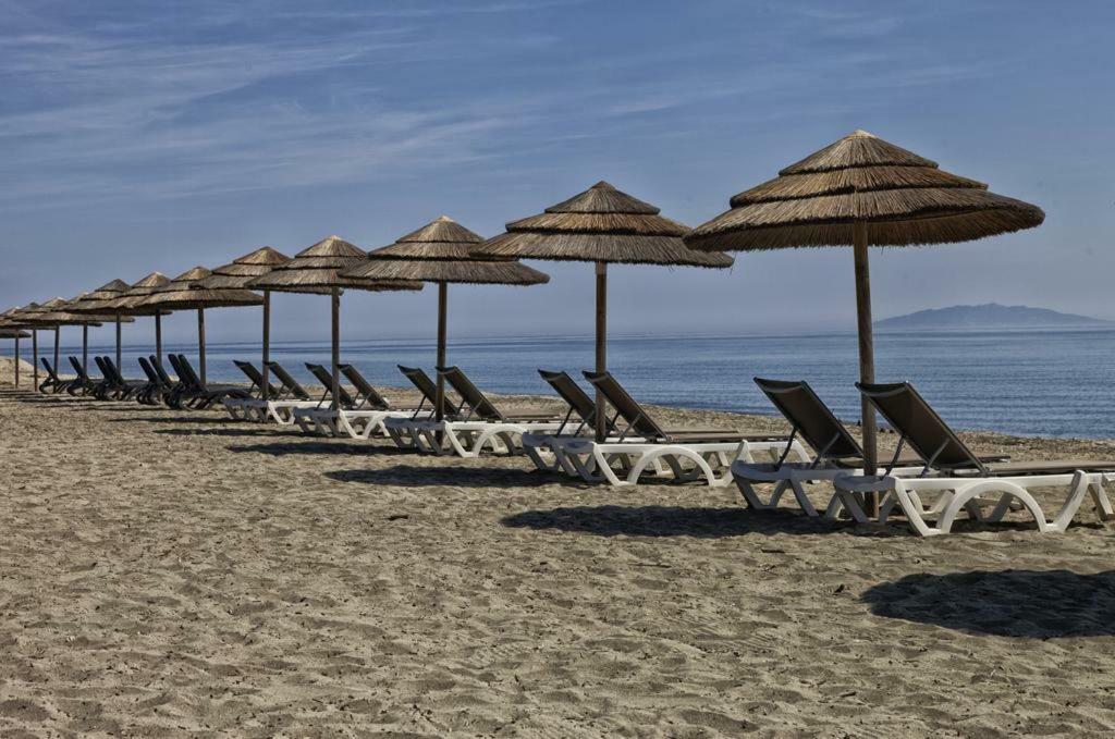 Residence Marea Resort Санта-Лусия-ди-Мориани Екстериор снимка